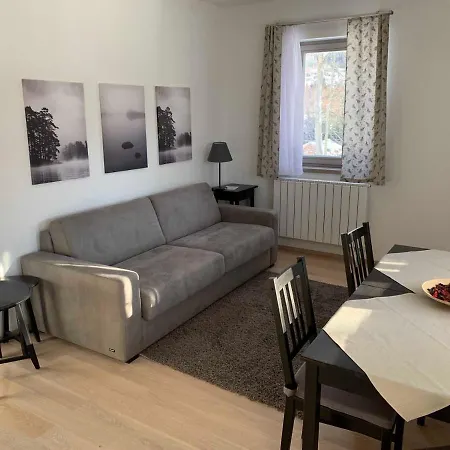 Valon Apartment *