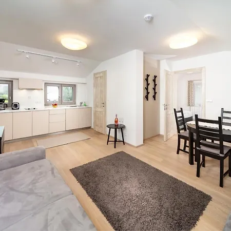 Valon * スピンドレルフ・ムリン