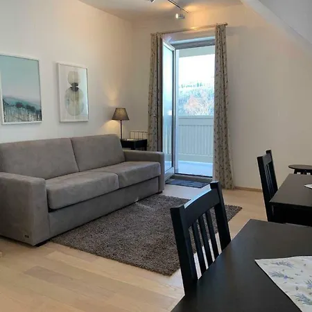 アパート Valon *